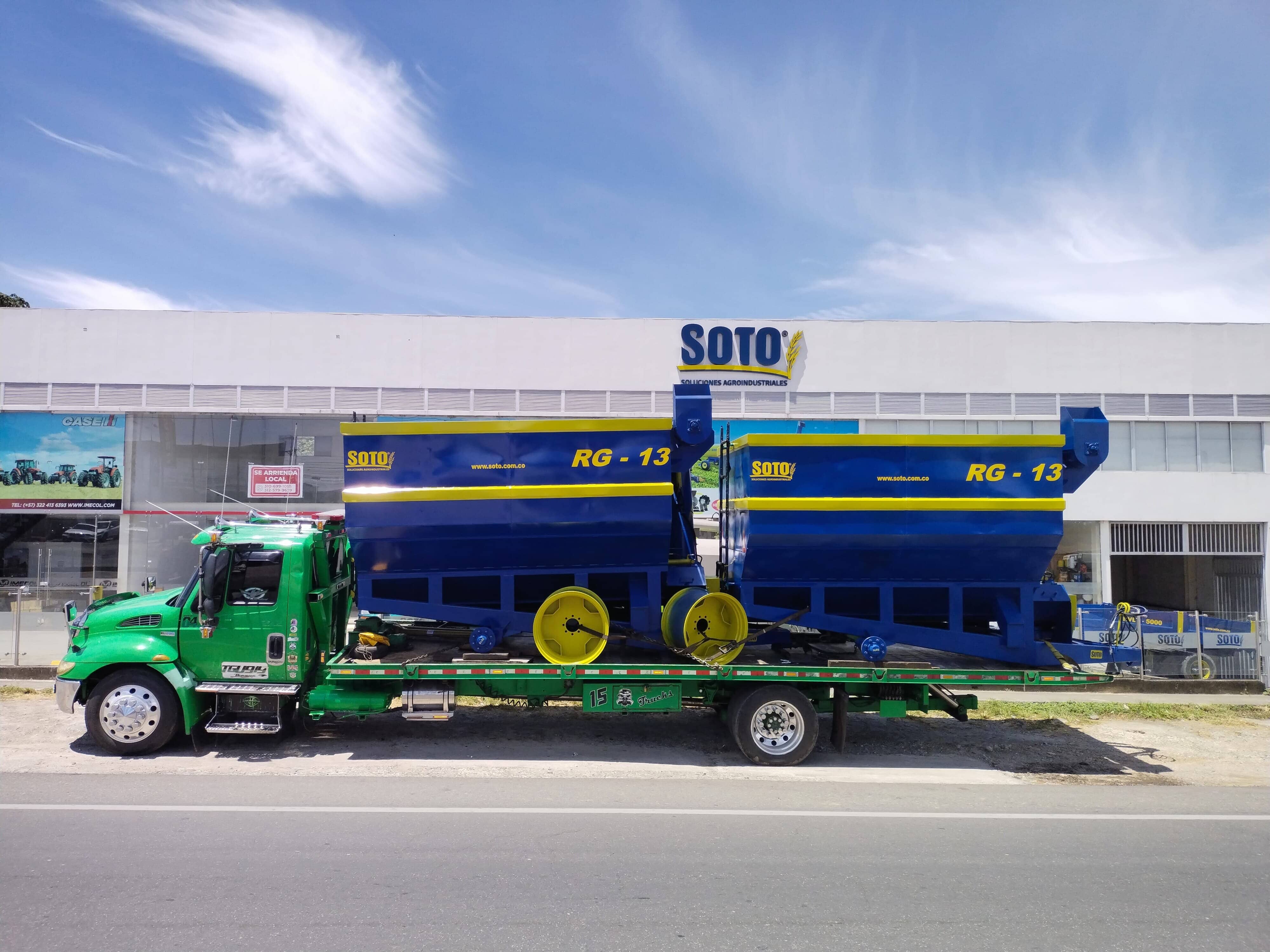 Combo Abonadora + Remolque Graneleros