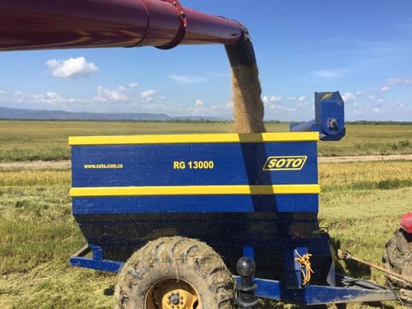 Combo Abonadora + Remolque Graneleros