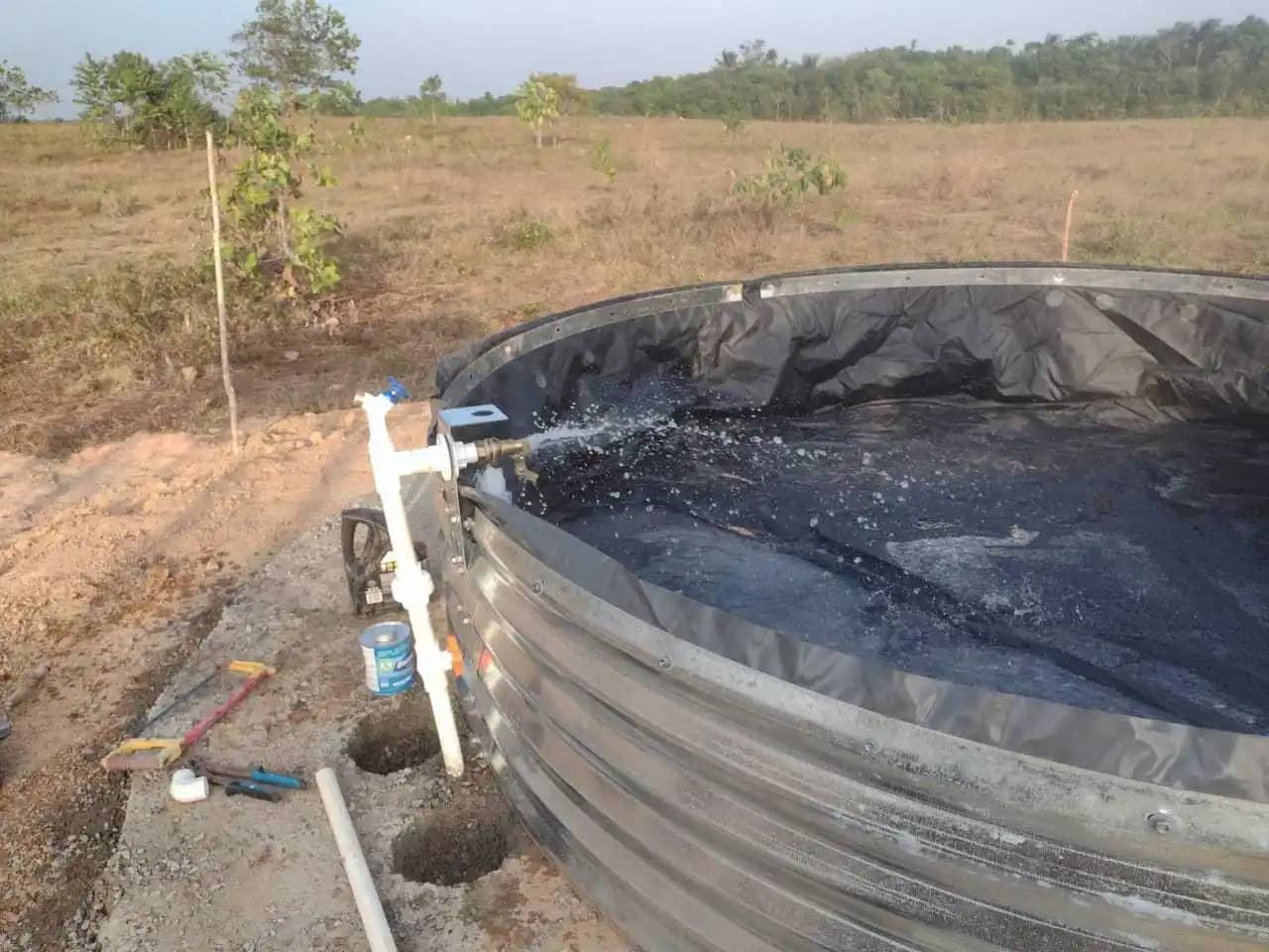 Durabebedero en Acero - 6.000 L