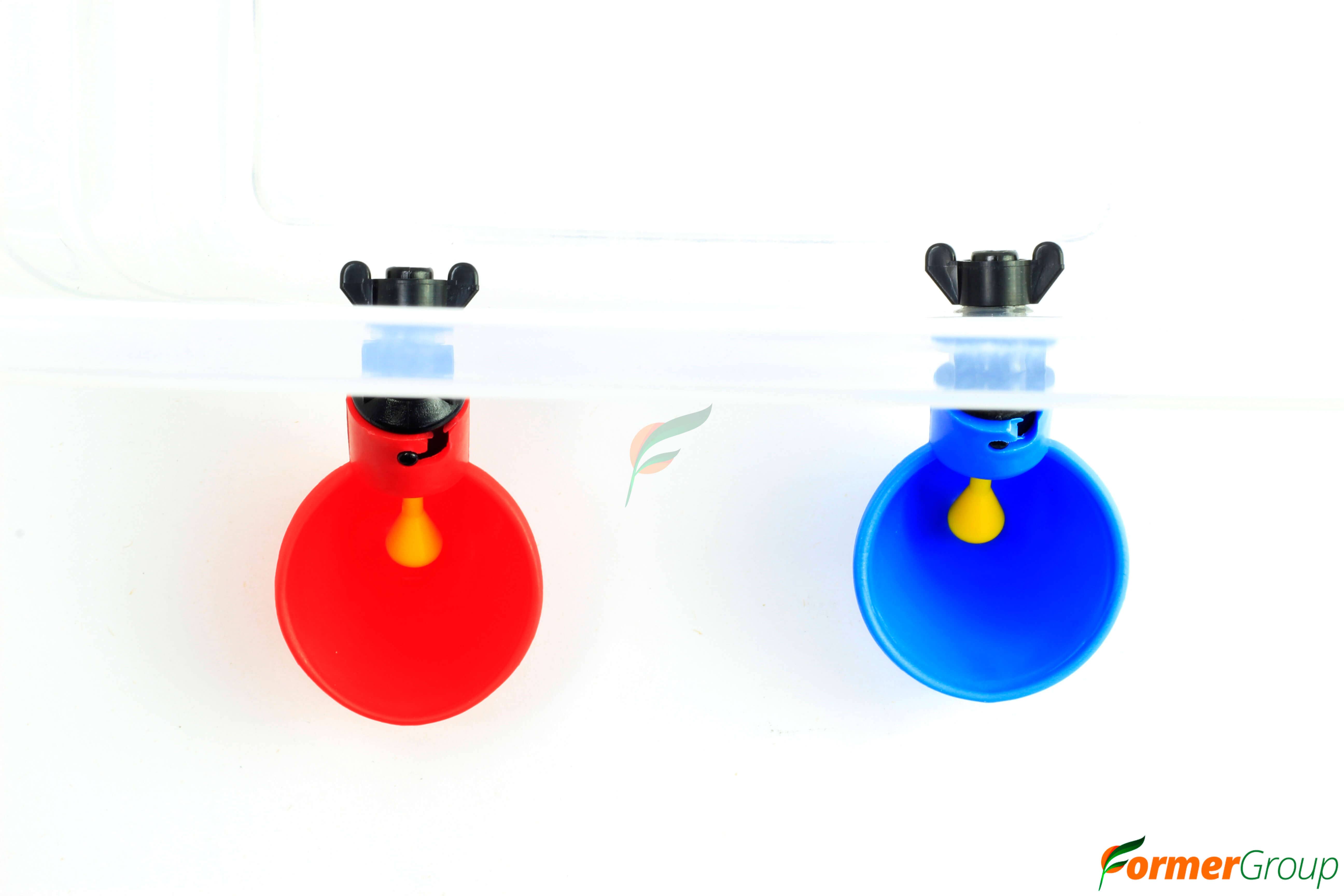 Bebedero automático para aves x 30 Und