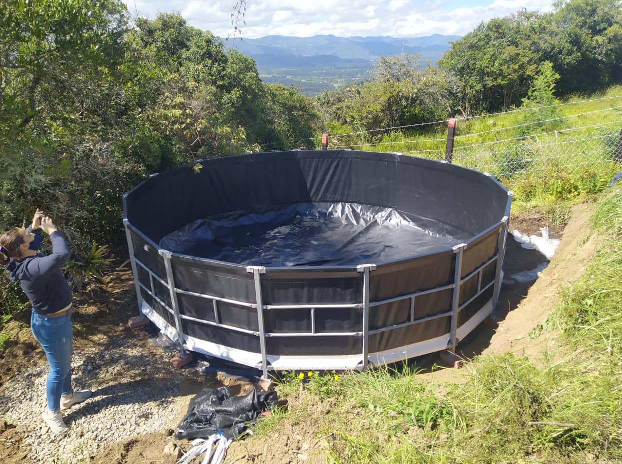 Tanque Agroindustrial M-27 - 14,800 Galones, Alta Capacidad