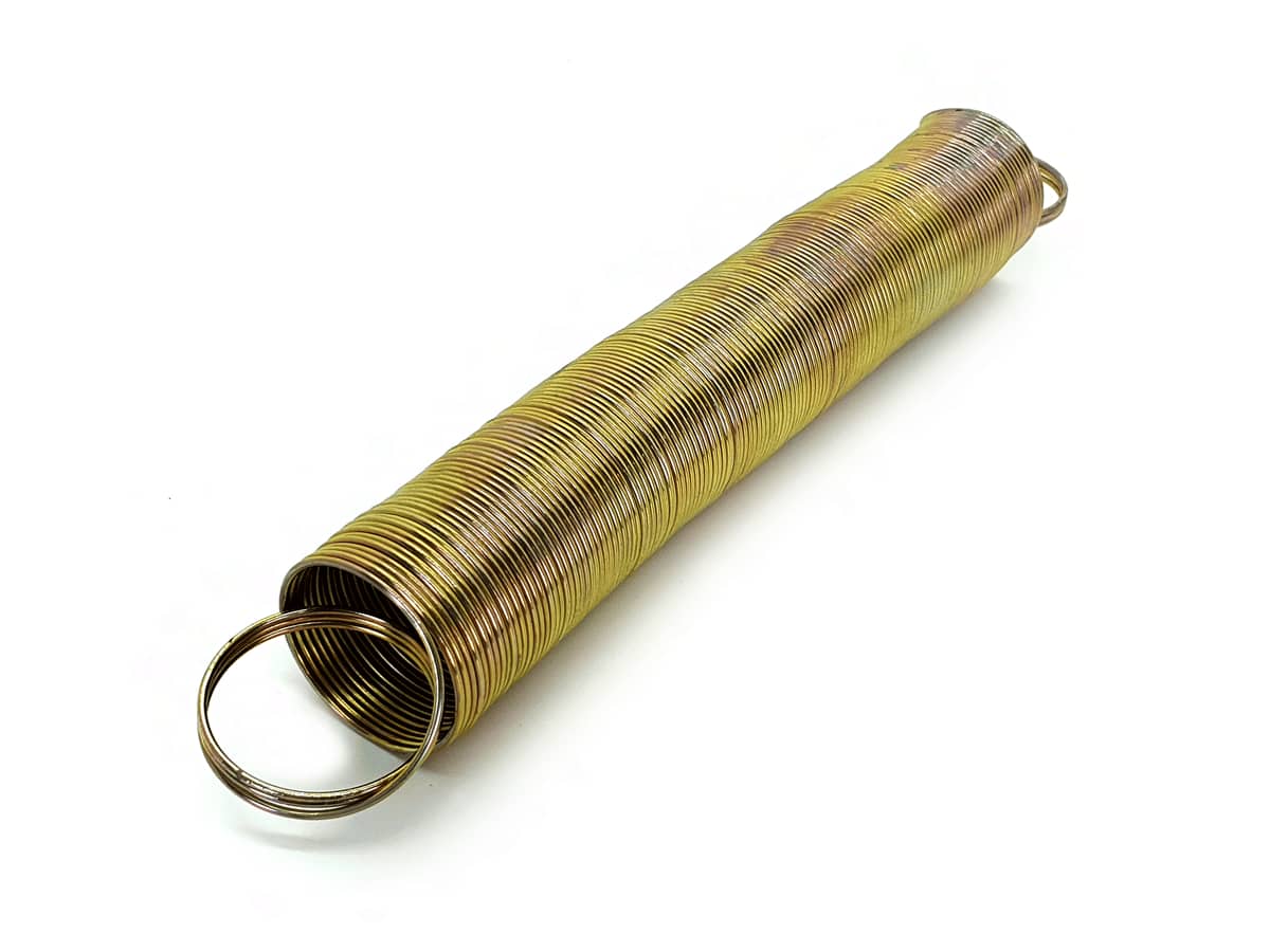 Resorte Galvanizado – Resistencia y Durabilidad para Cercas Eléctricas