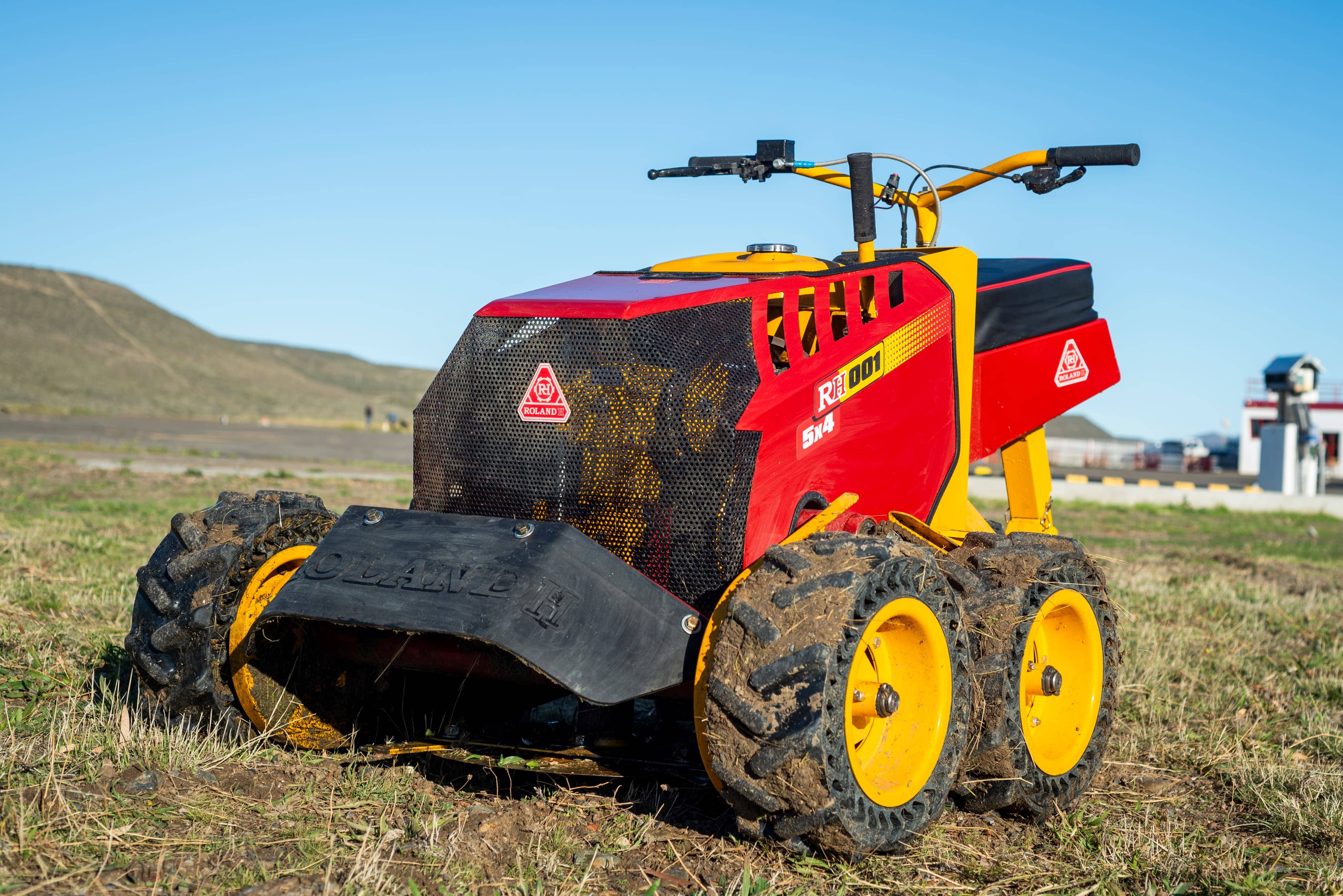 MotoDesmalezadora Roland H001 5x4