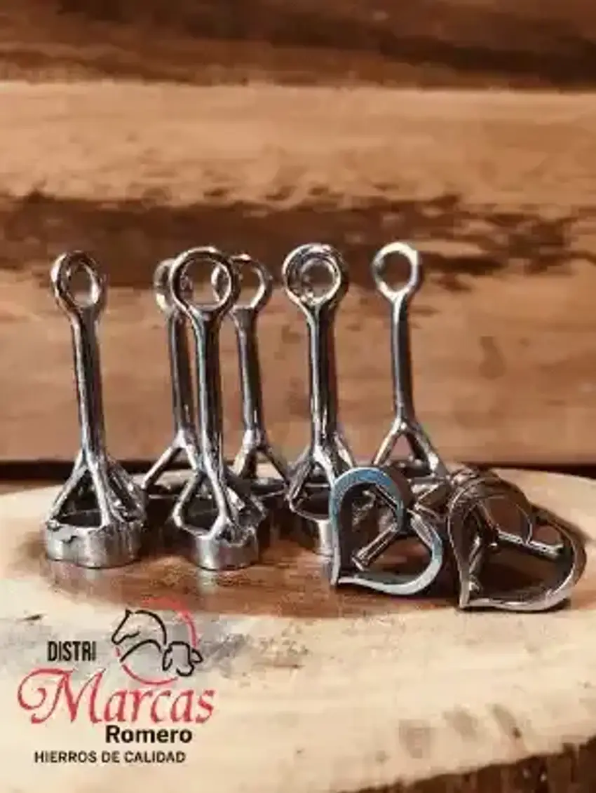 Marcas para ganado Romero (@distrimarcasromero) · La Dorada, image size:850x1131